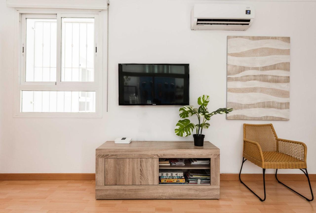 Apartament Urbanchicmalaga Historic Patio Free Parking